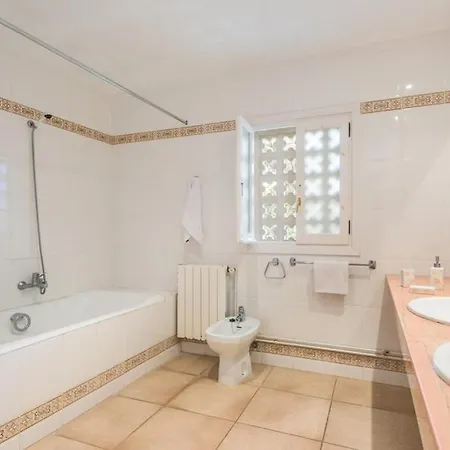 Llevant Galdana Villa *