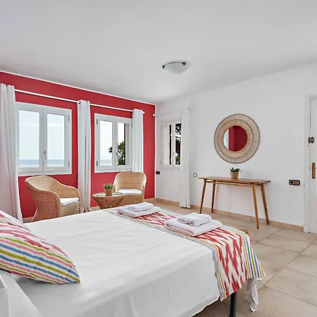 Llevant Galdana Villa *